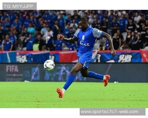 申花外援路易斯以自由身加盟巴甲米拉索尔创佳绩69场36球13助